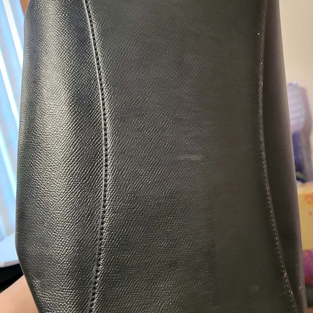 Michael Kors Black Leather Tote Bag - Picture 8 of 10